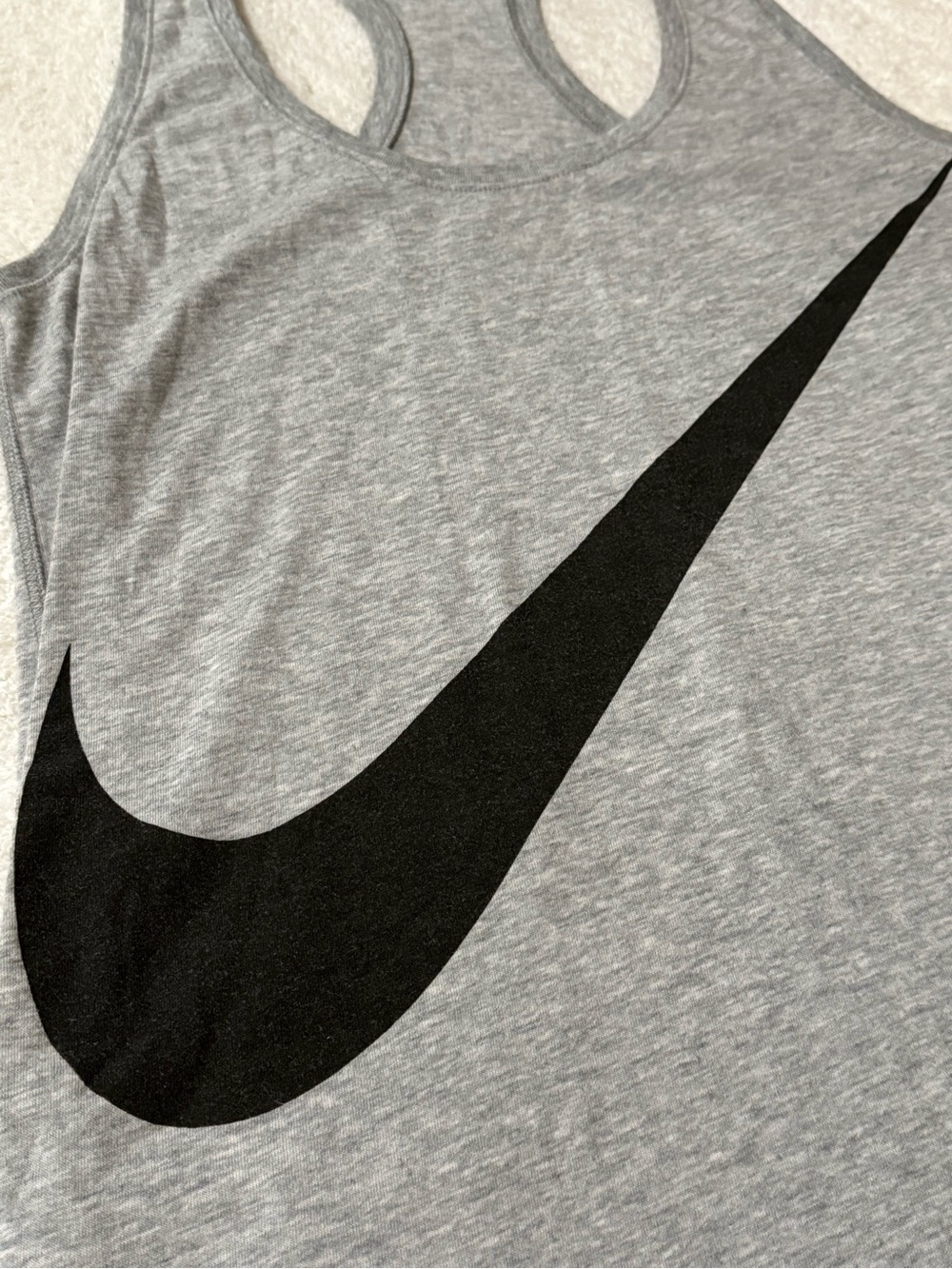 Nike Tank - Picture 3 of 4